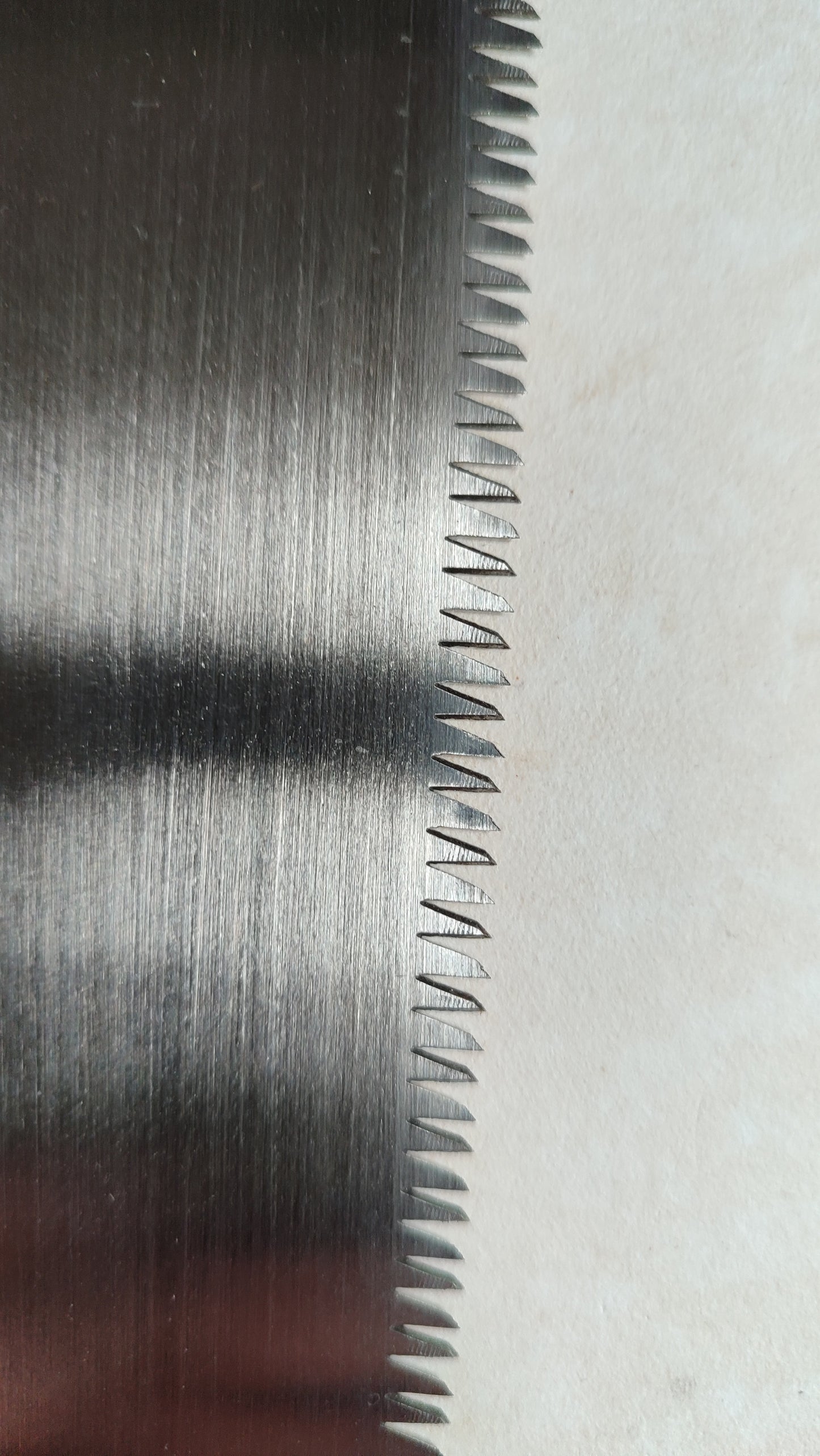 Scie japonaise forgée "Anahiki Nokogiri" 300mm "Yasuo Kaekura"