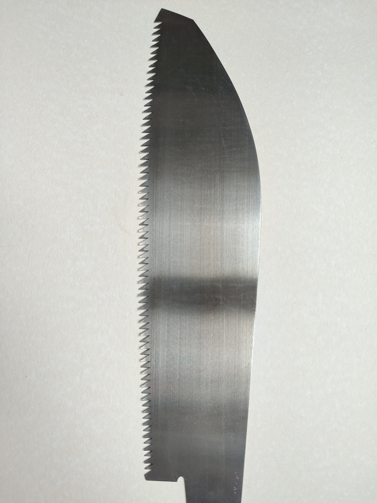 Longue scie japonaise forgée "Anahiki-nokogiri" 390mm "Koichi Nakamatsuzai"