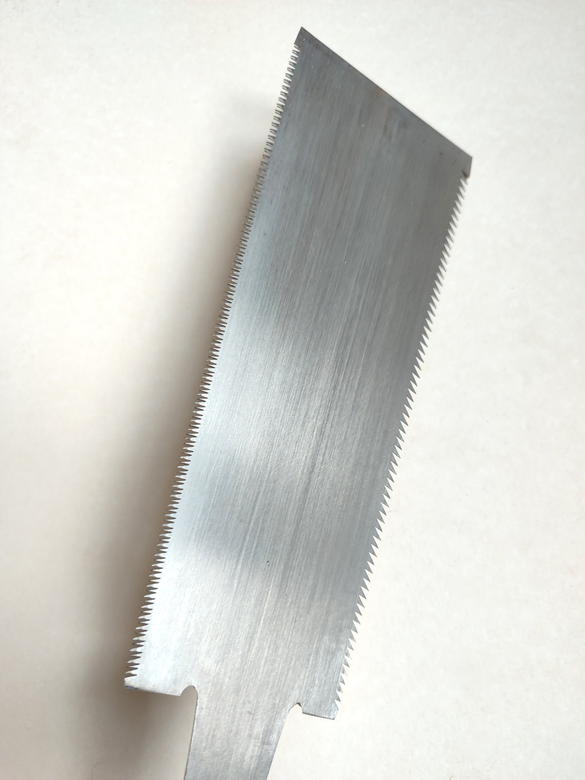 Scie japonaise forgée "Ryoba" 240mm "Isekichisaku"
