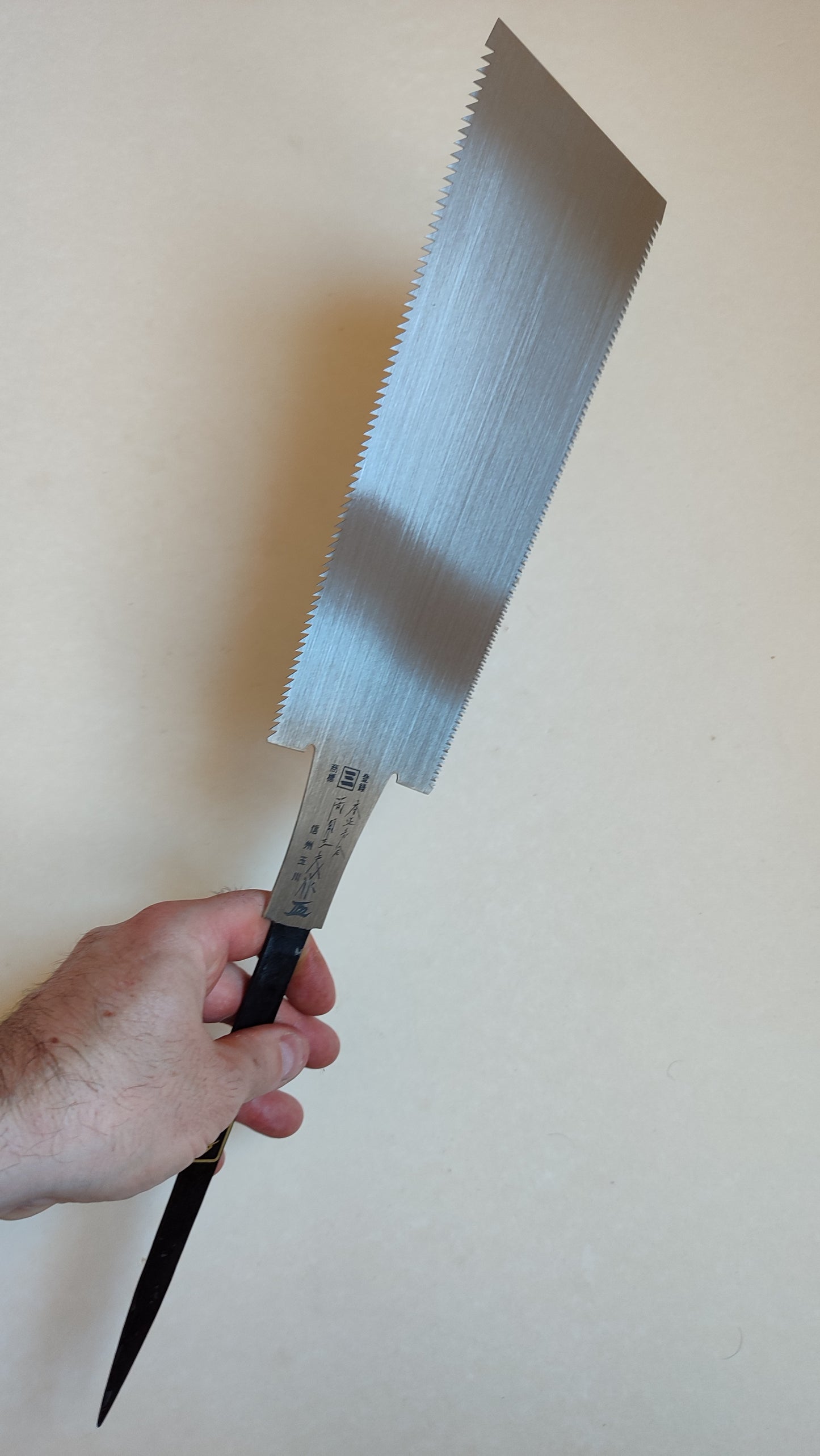 Magnifique scie japonaise forgée "Ryoba" 240mm "Sano Ryokaku "