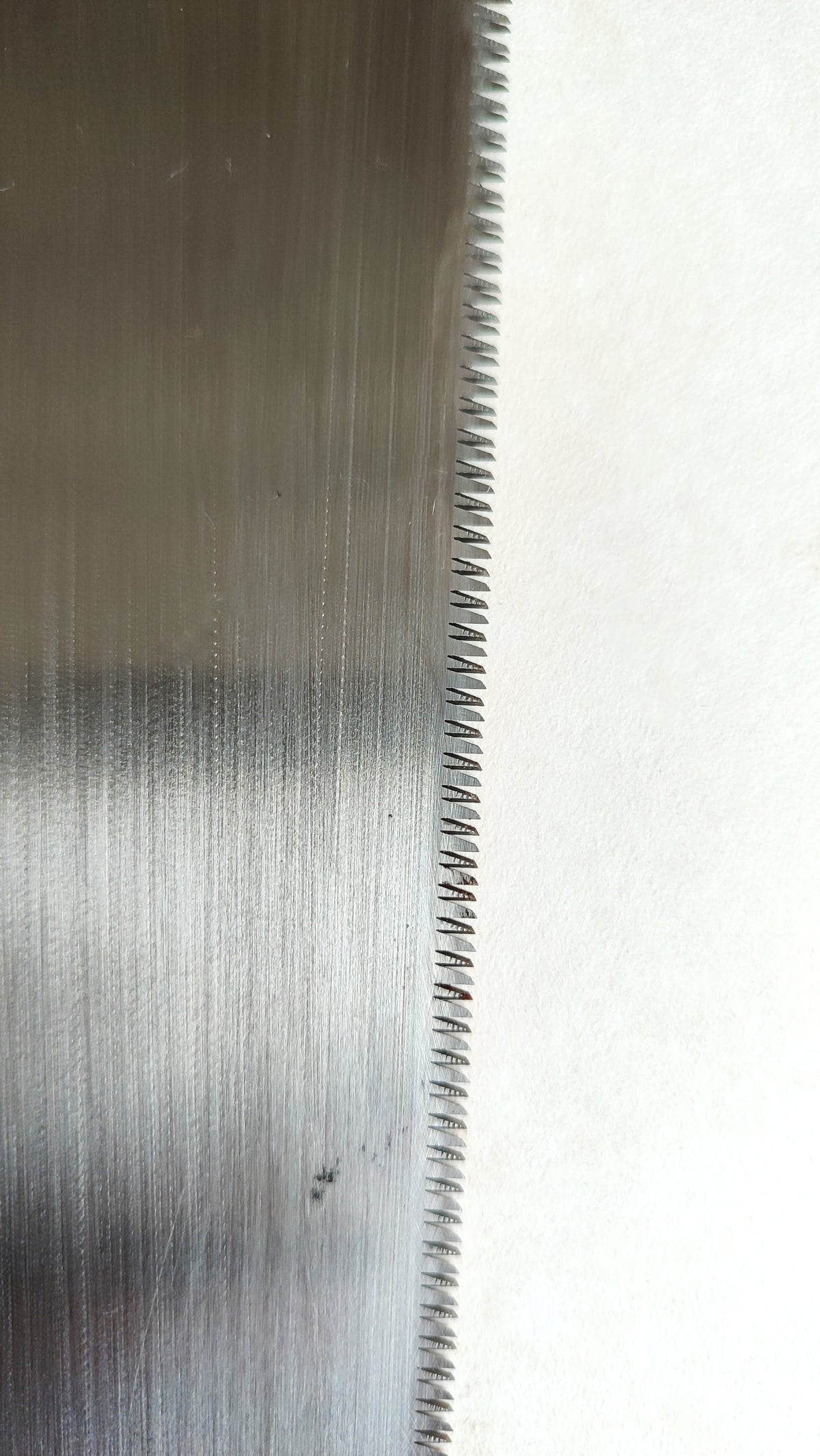 Scie japonaise forgée "Ryoba" 240mm "Shinsho Swa"