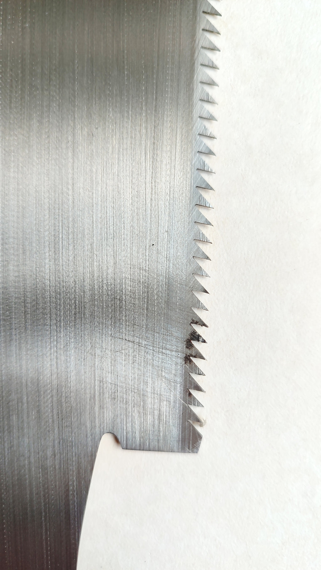 Scie japonaise forgée "Ryoba" 240mm "Shinsho Swa"