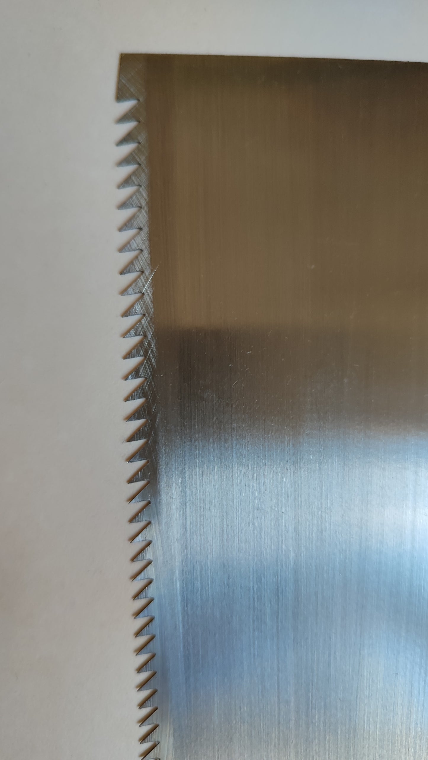 Scie japonaise forgée "Ryoba" 240mm "Tetsujiro Higashi"