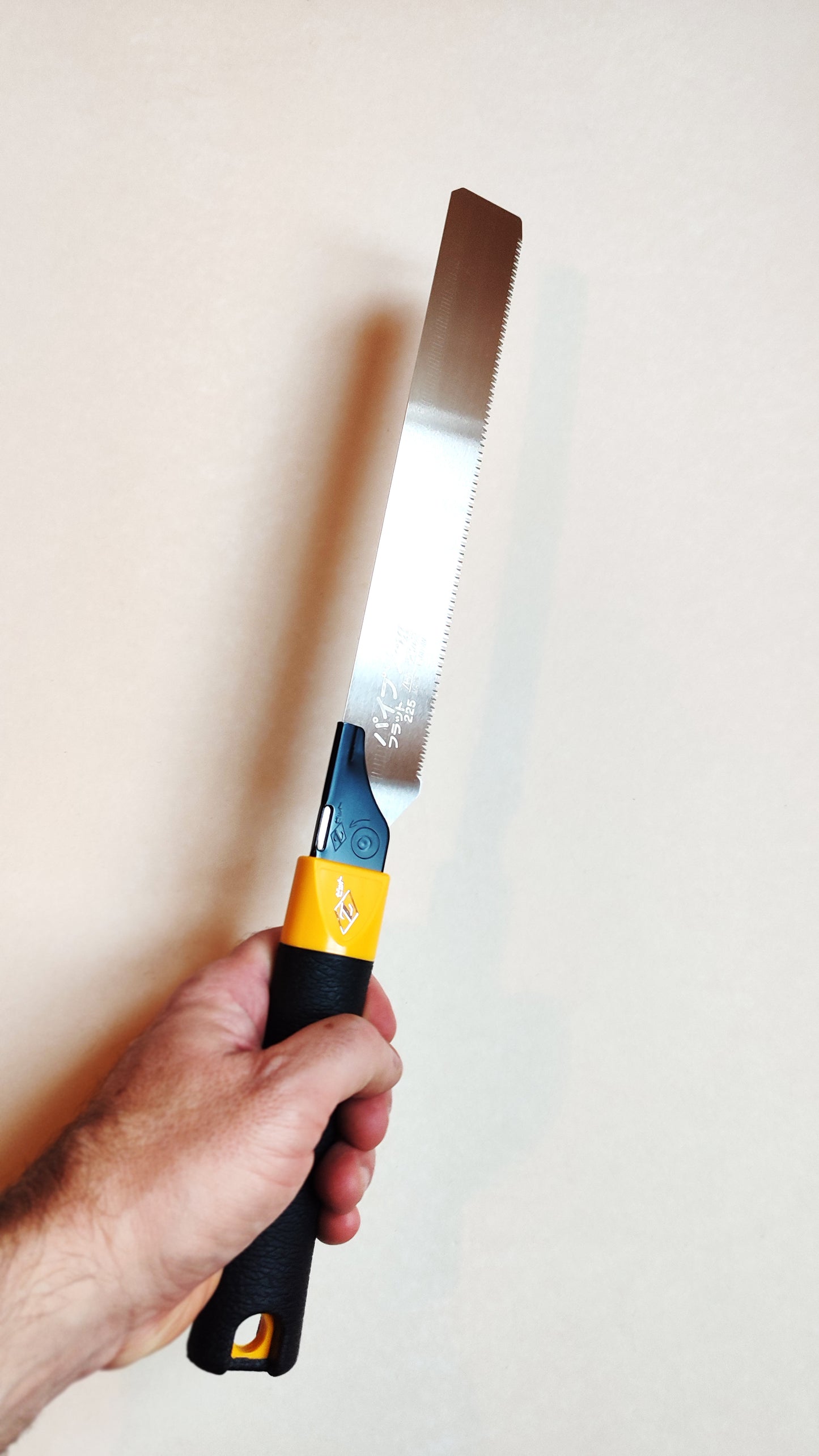 Scie japonaise "kugihiki" 225mm "Z-saw"