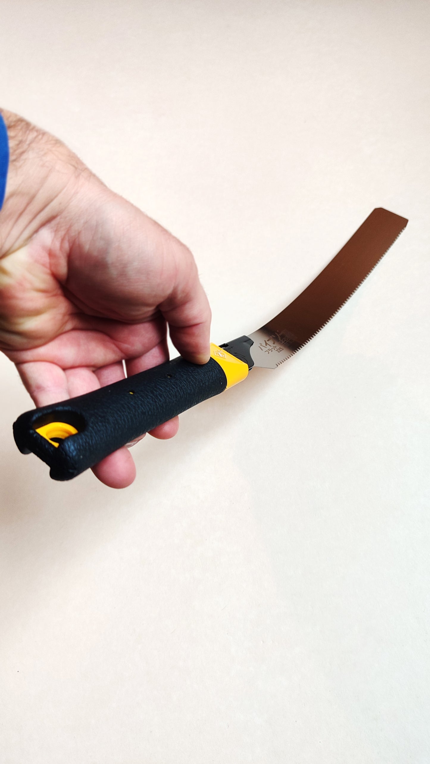 Scie japonaise "kugihiki" 225mm "Z-saw"