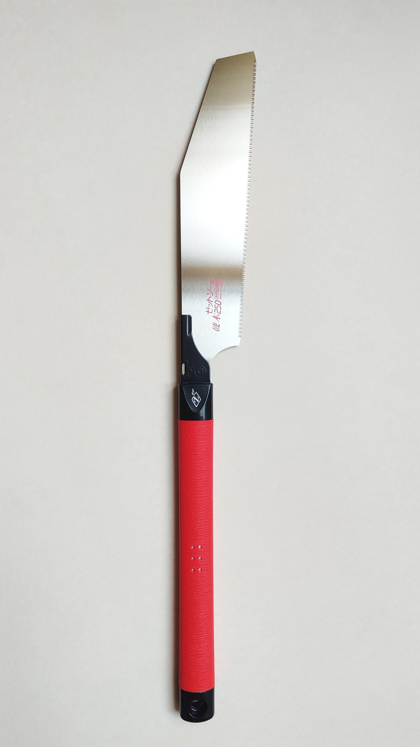 Scie japonaise "Kataba" 250mm bois durs "Z-saw"