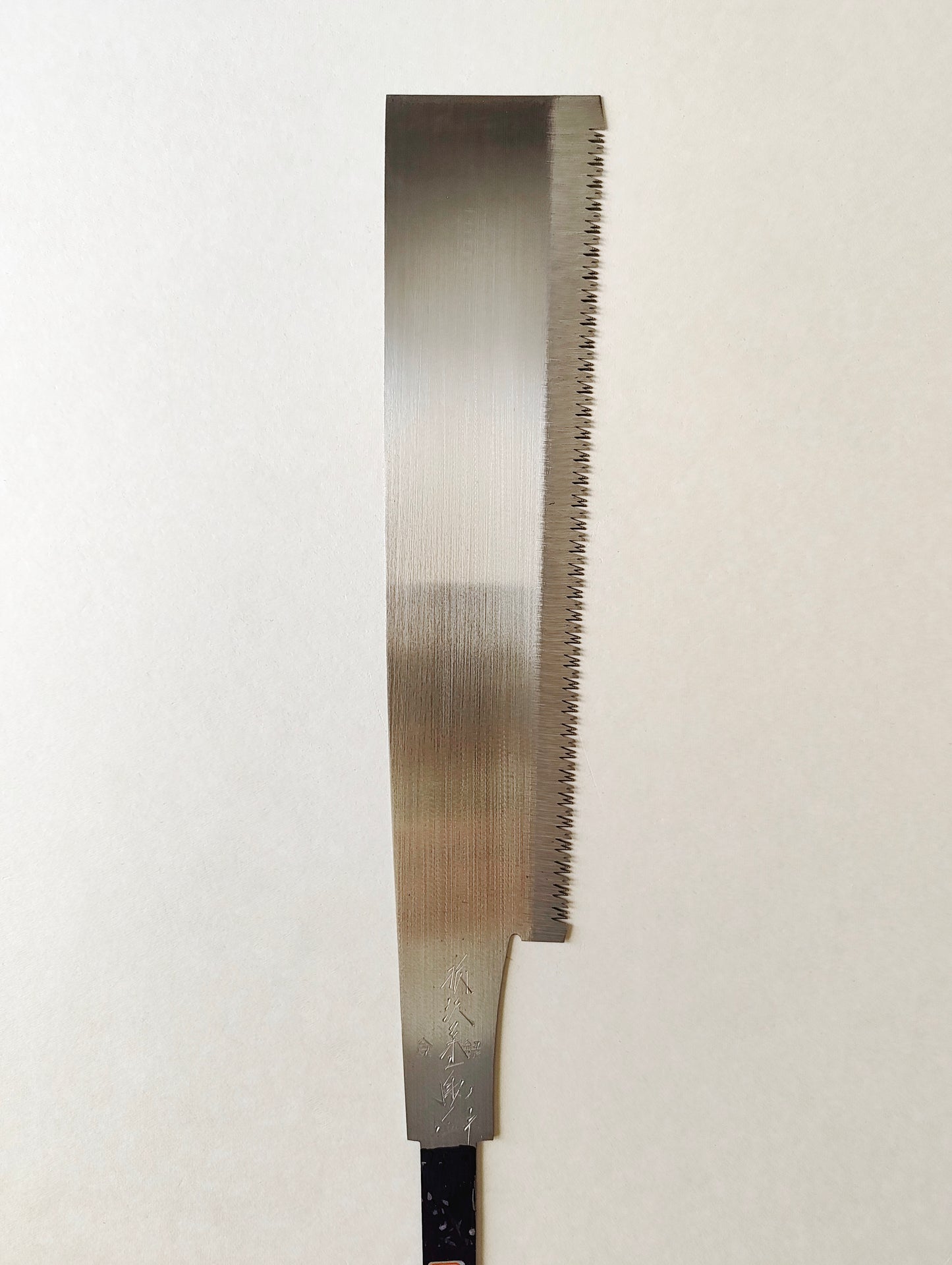 Scie japonaise forgée "Kataba" 240mm "Eisuke Karasawa" bois durs