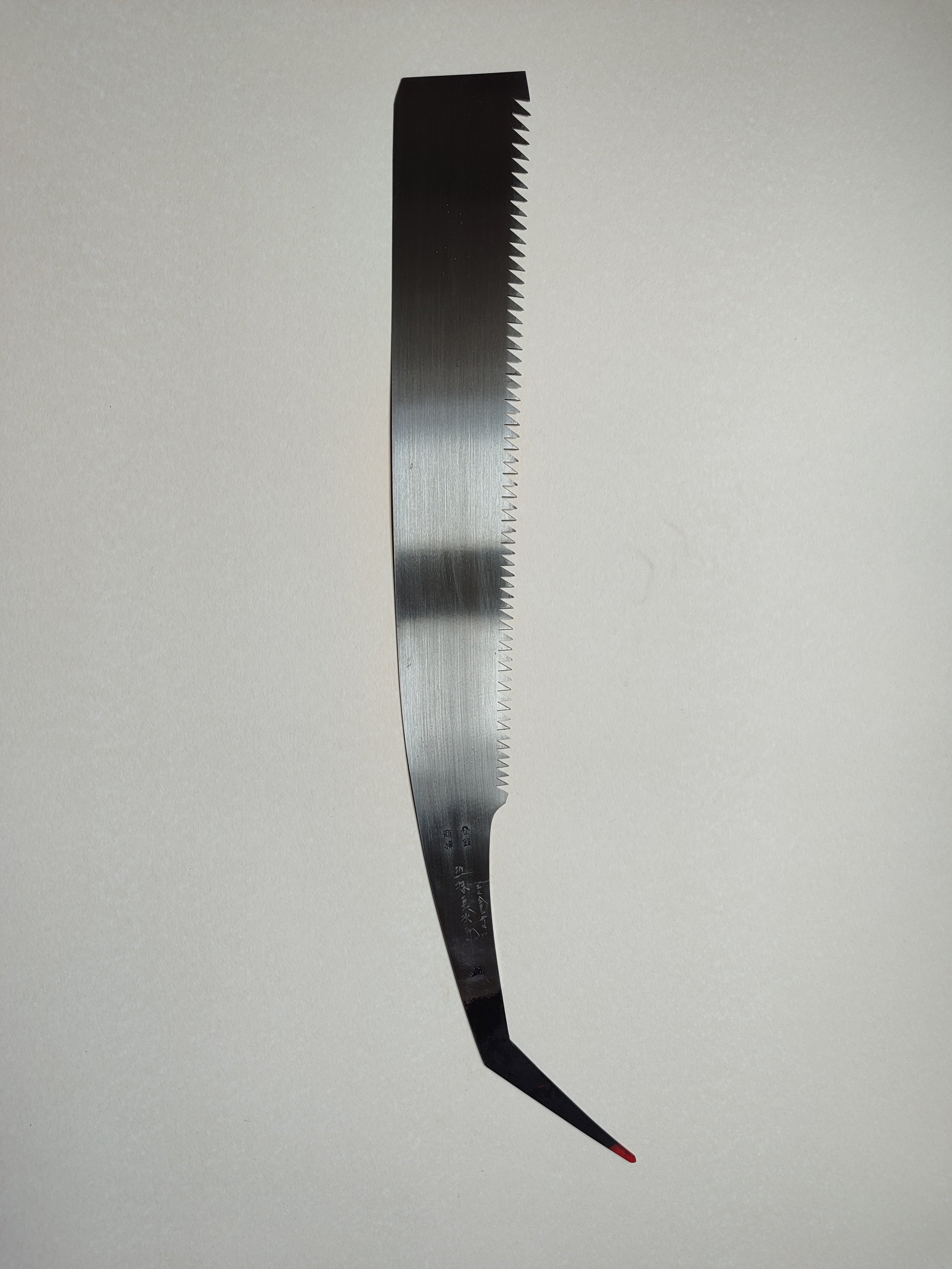 Grande scie japonaise forgée "Temagori-nokogiri" 450mm