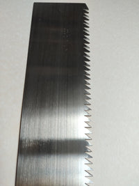 Très grande scie japonaise forgée "Temagorii-nokogiri" 450mm "Unokichi"