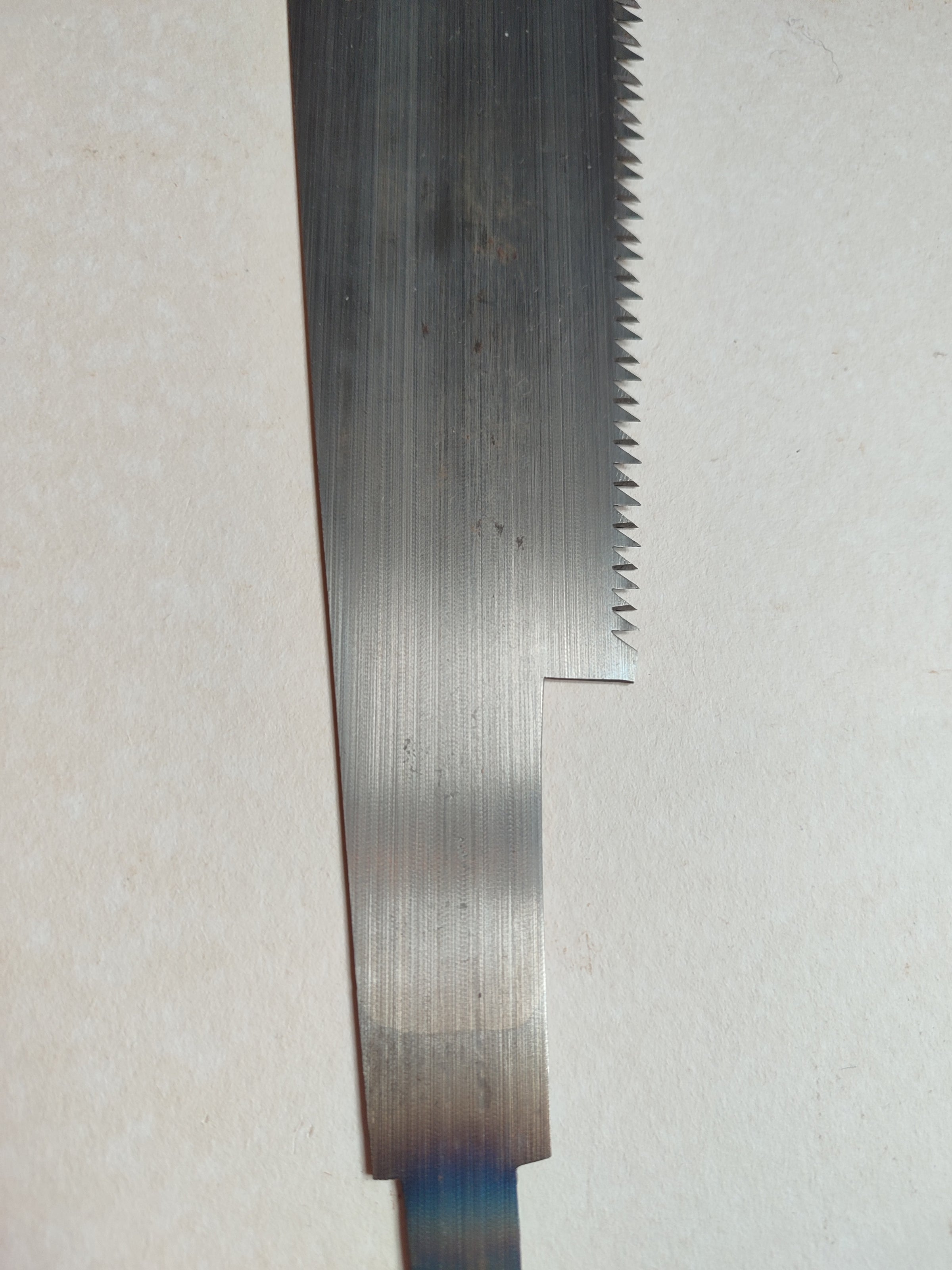 Scie japonaise forgée Anahiki-nokogiri 350mm