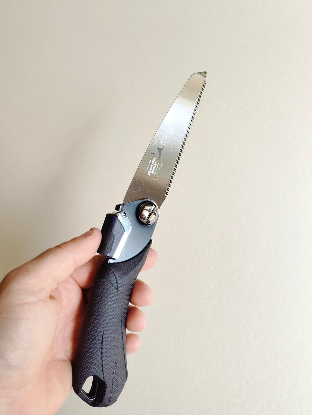 Scie japonaise de poche "Shark" 125mm