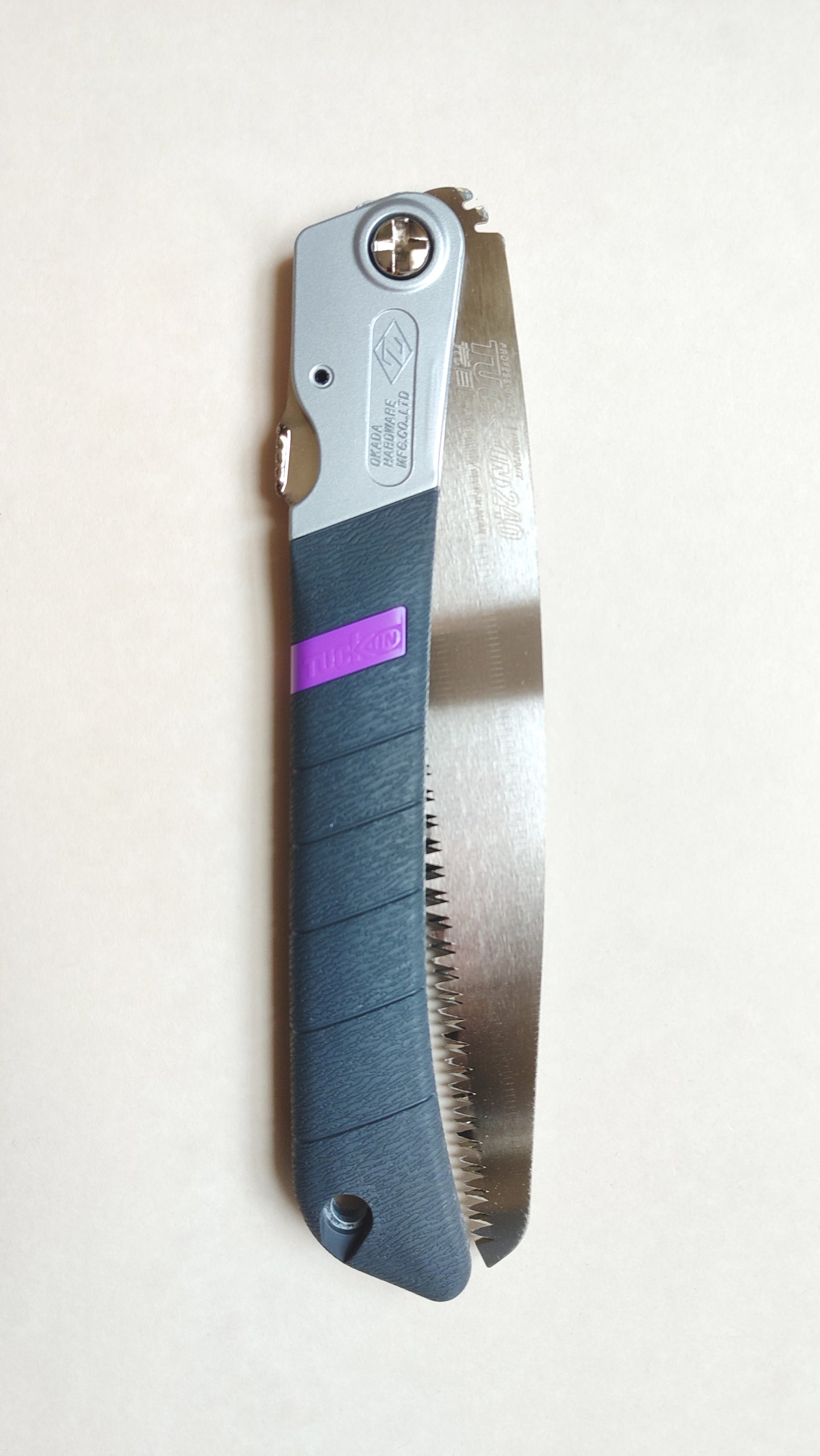 Scie japonaise pliable compact "Tuck-in" 240mm Z-saw