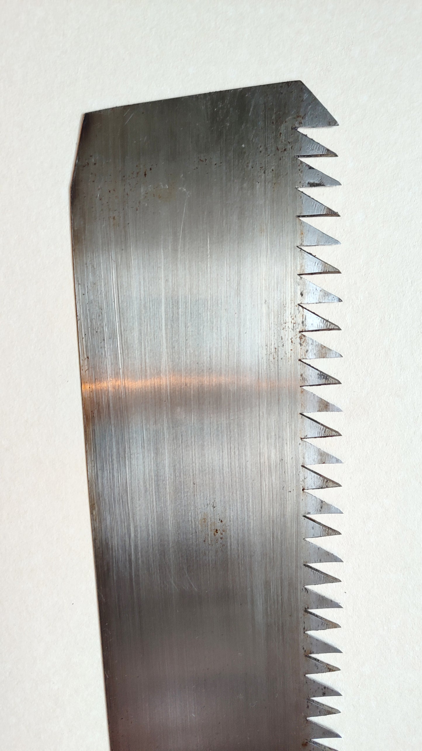 Très grande scie japonaise forgée "Temagori-nokogiri" 530mm "Misaka Hyojo"
