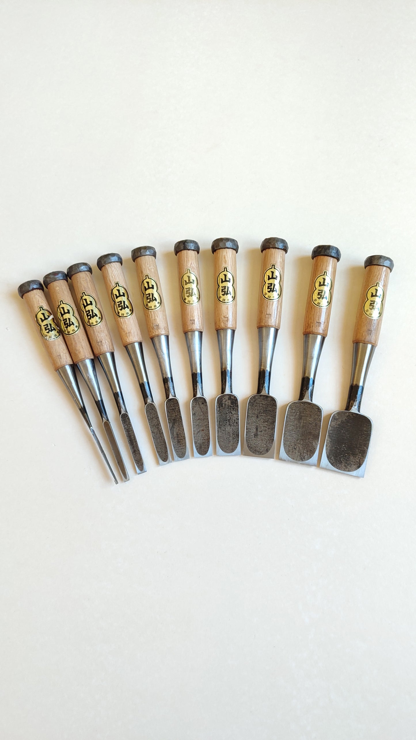 Rare set de ciseaux japonais "Oire Nomi" 3, 6, 9, 12, 15, 18, 24, 30, 36, 42mm "Yamahiro"