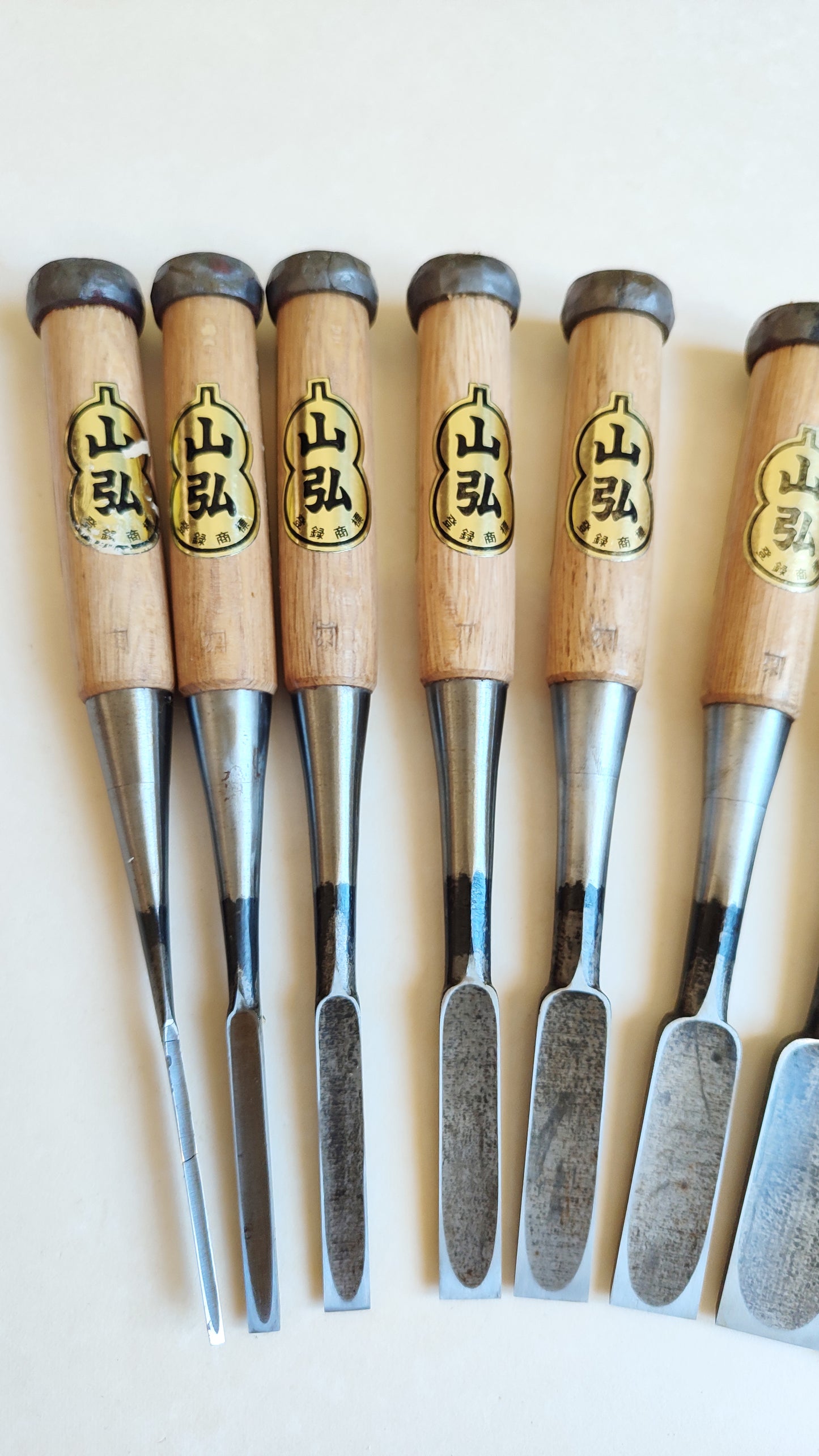 Rare set de ciseaux japonais "Oire Nomi" 3, 6, 9, 12, 15, 18, 24, 30, 36, 42mm "Yamahiro"