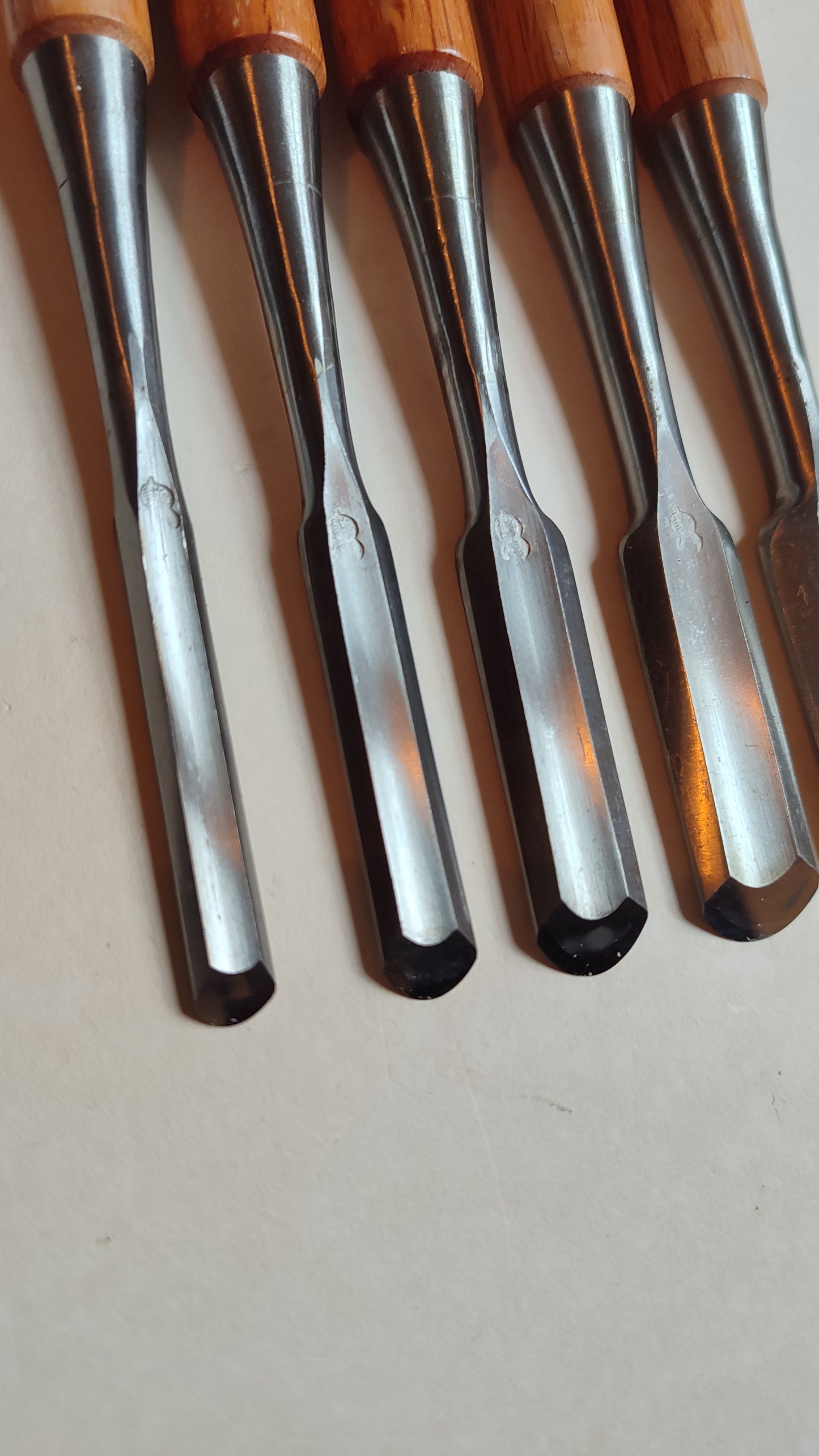 Set de gouges japonaises "Sotomaru Nomi" 9, 12, 15, 18, 24mm "Kenshin"