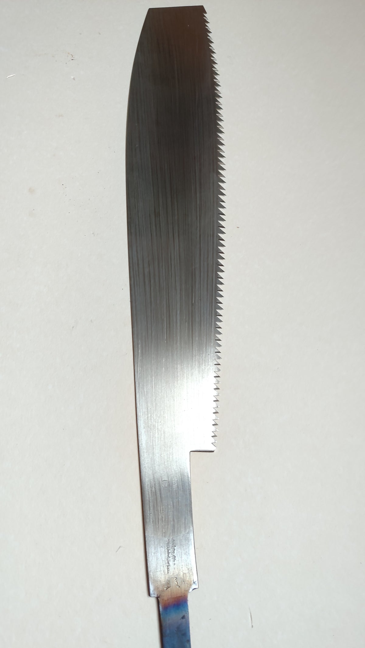 Longue scie japonaise forgée "Anahiki-nokogiri" 480mm "Akihiro Uchitora"