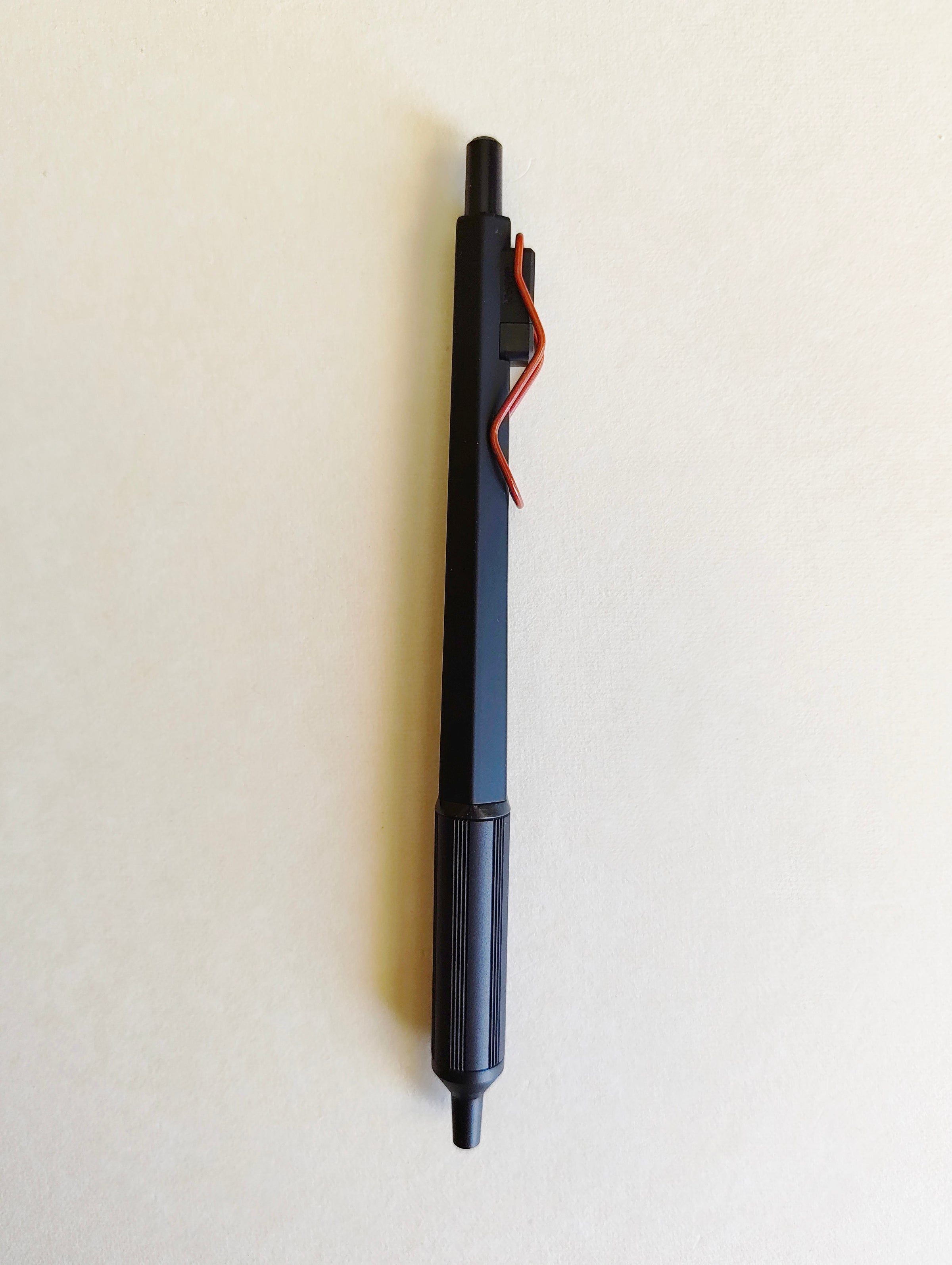Stylo bille/Roller "Jetstream Edge" 0,38mm UNI Mitsubishi Pencil