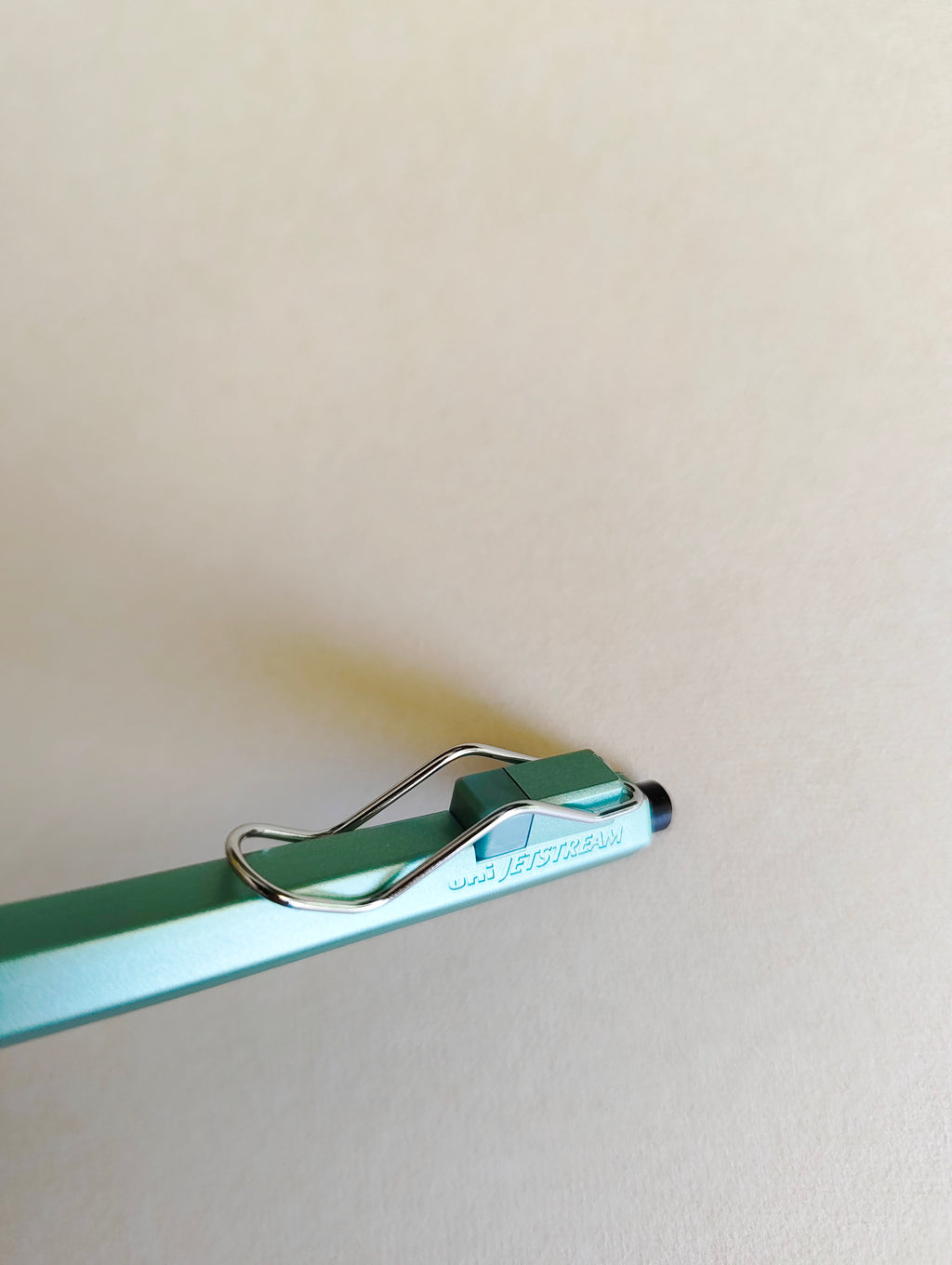 Stylo bille/Roller "Jetstream Edge" 0,38mm UNI Mitsubishi Pencil