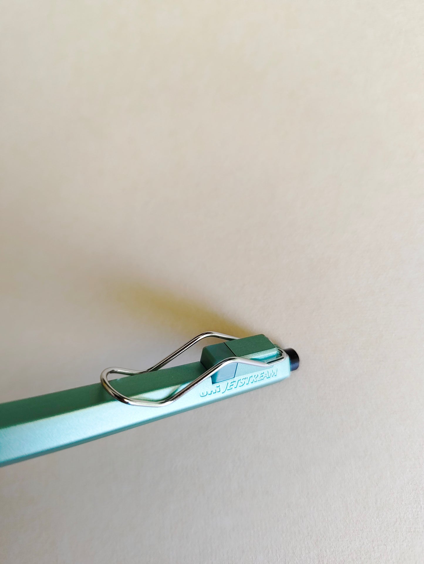 Stylo bille/Roller "Jetstream Edge" 0,38mm UNI Mitsubishi Pencil