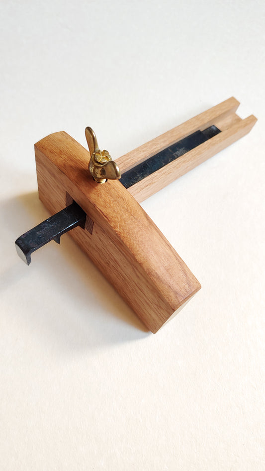 Trusquin japonais "Keshiki" à double lames graduées 115mm