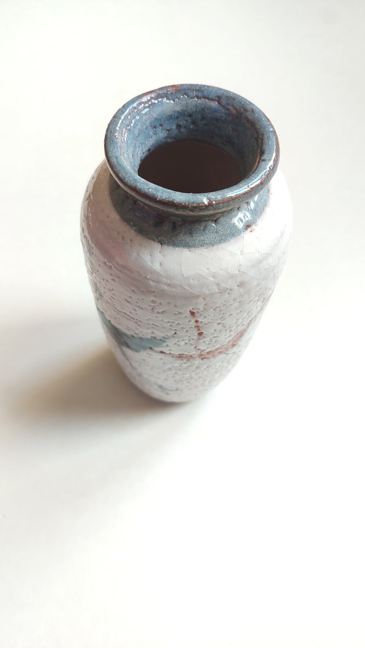 Vase japonais de style "Shino" 187mm "Kosaburo" circa 1970
